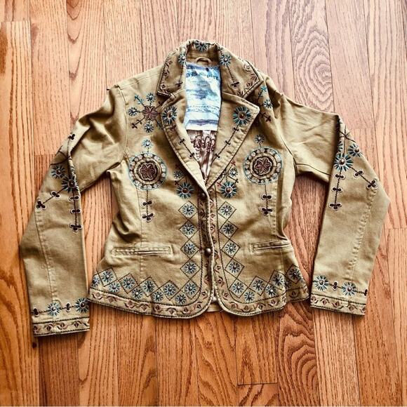 David Bitton Buffalo RARE Embroidered Collar V-neck  Tan Jacket Women’s Size S - Picture 3 of 16